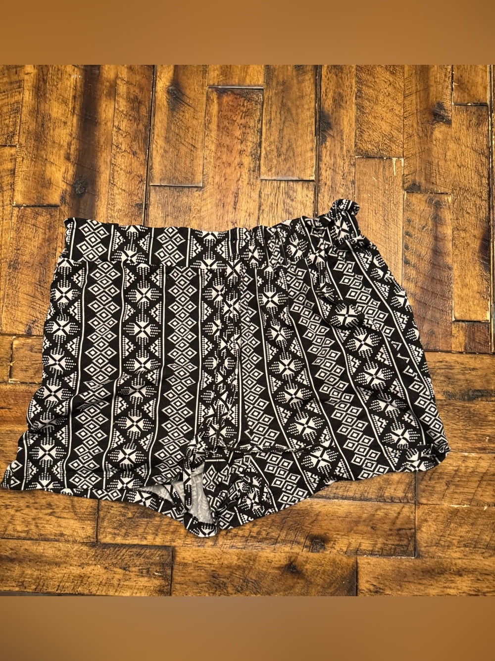 Free Haven Black & White High-Waist Patterned Women’s Shorts